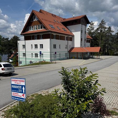 Apartman Kapy Lipno Lipno nad Vltavou Eksteriør bilde